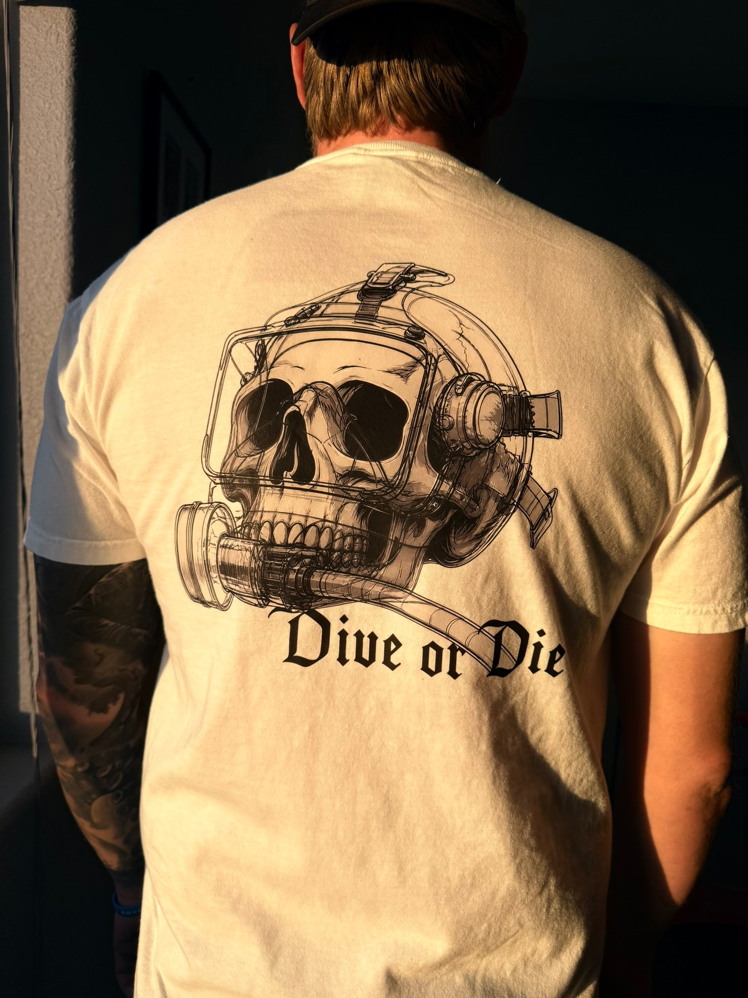 Dive or Die